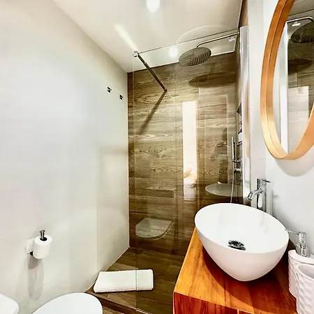 Oasis Center With Mountain Views - Eaw Homes Apartment *